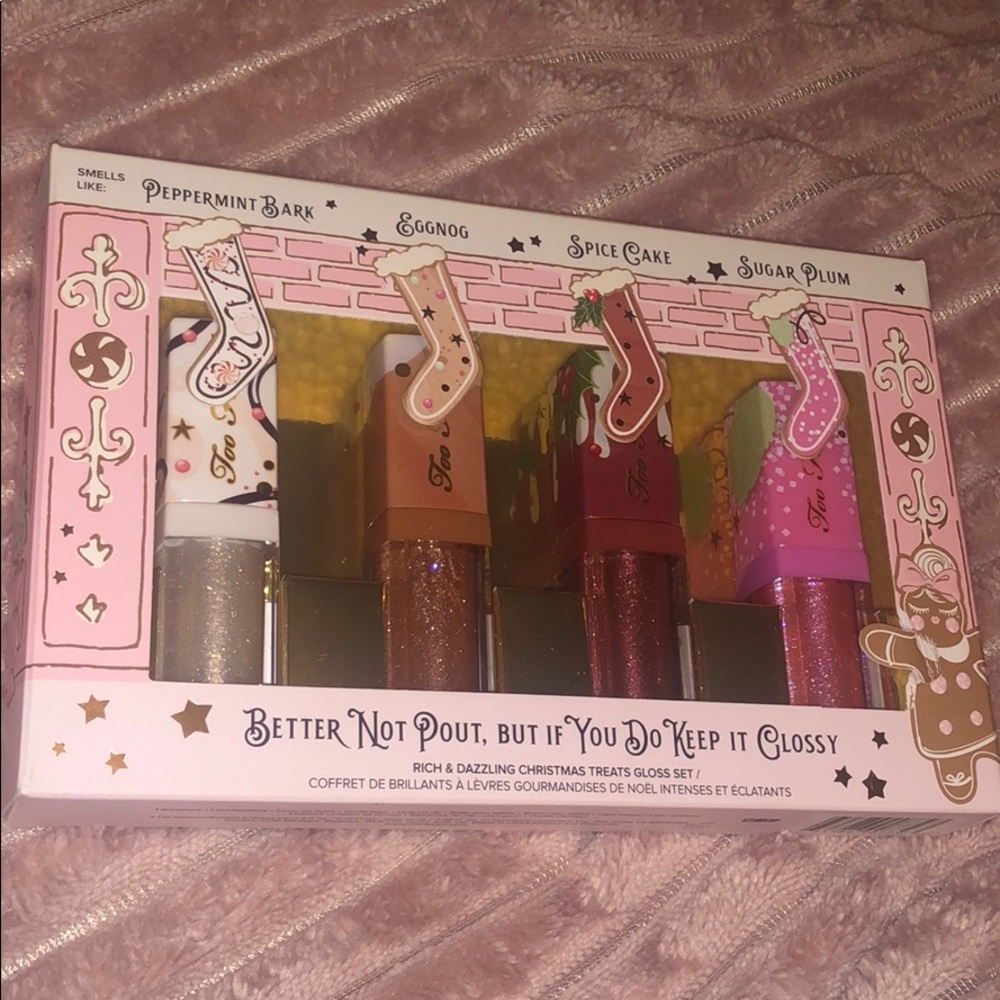 TOO FACED LE Christmas Treats Gloss set